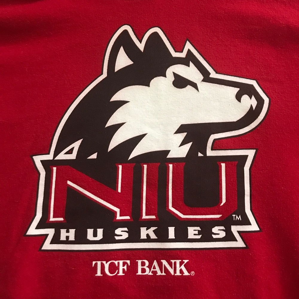 NIU huskies sweatshirt